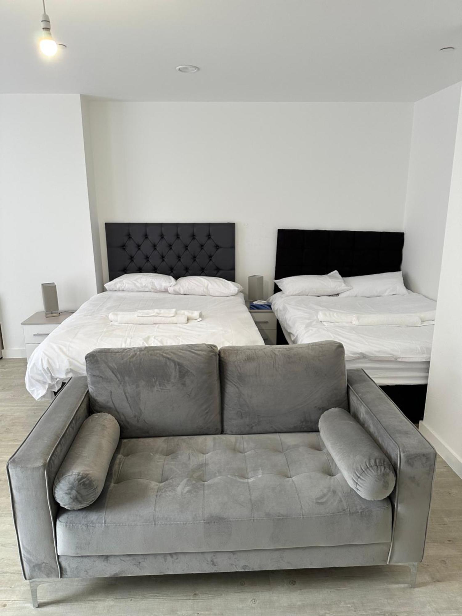 Manchester Old Trafford Studio Apartment Exteriör bild